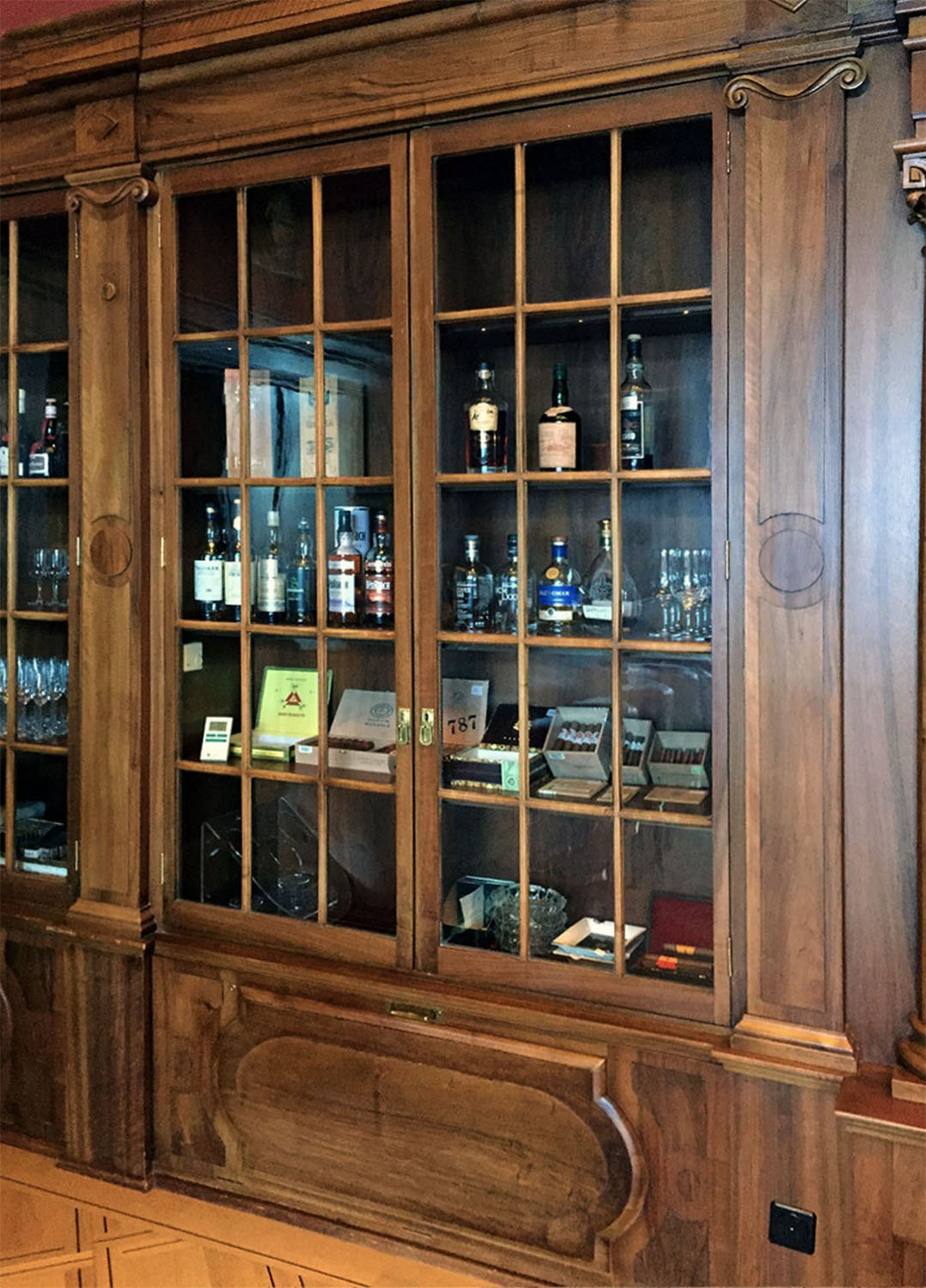 <p>Abgeschlossenes Projekt 2014<br
/>Hotel Waldhaus, Sils-Maria</p>